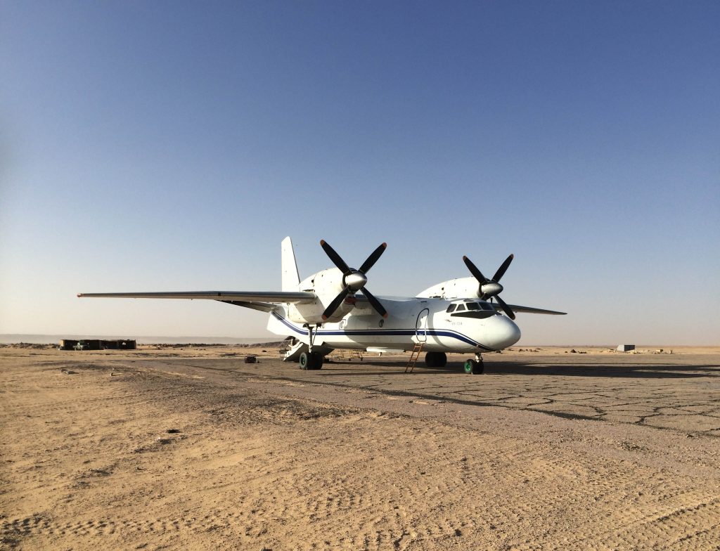 AN32 seul au monde à Dirkou au Niger